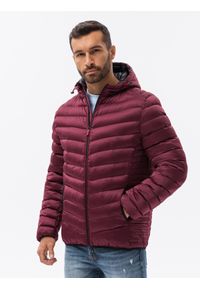 Ombre Clothing - Pikowana sportowa męska kurtka o satynowym wykończeniu – bordowa V16 - Rozmiar: L. Okazja: na co dzień. Typ kołnierza: kołnierzyk stójkowy. Kolor: czerwony. Materiał: satyna. Długość: długie. Wzór: aplikacja. Styl: sportowy #1