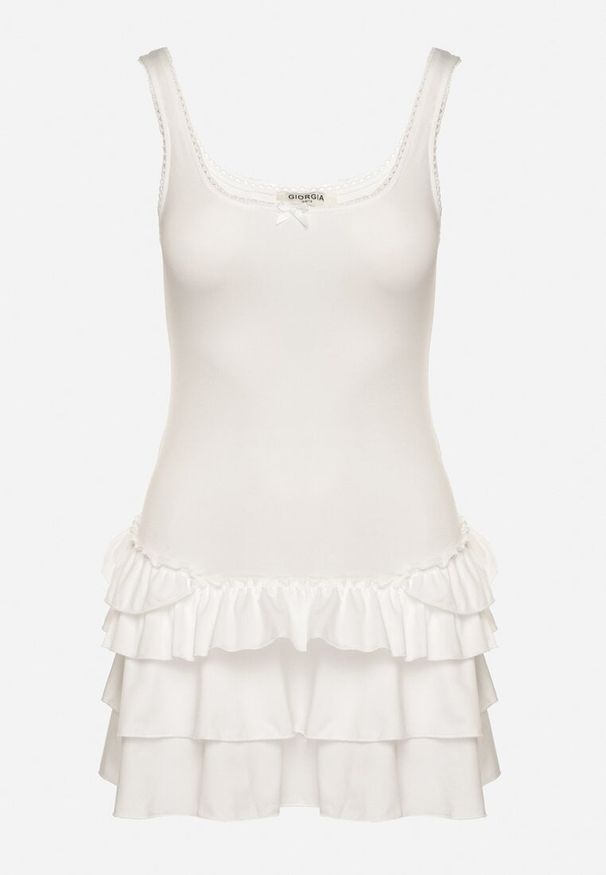 Born2be - Biała Sukienka z Wiskozą Ozdobiona Falbankami Ovinia. Okazja: na co dzień. Typ kołnierza: kołnierz z falbankami. Kolor: biały. Materiał: wiskoza. Długość rękawa: na ramiączkach. Wzór: aplikacja. Styl: casual