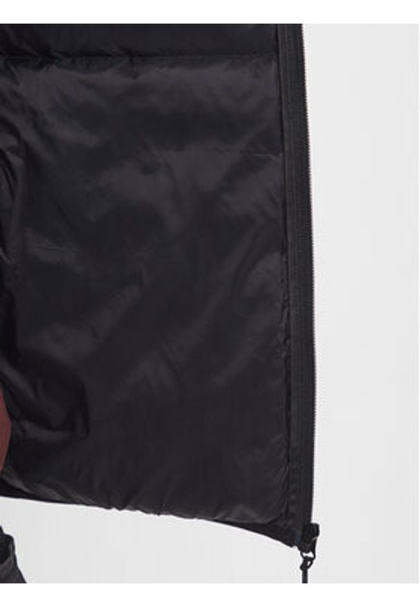 Deus Ex Machina Kurtka puchowa Voyage DMF226320 Czarny Regular Fit. Kolor: czarny. Materiał: puch, syntetyk