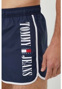 TOMMY HILFIGER - Tommy Hilfiger szorty kąpielowe kolor granatowy. Kolor: niebieski. Materiał: poliester #2