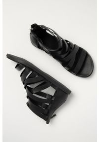 Wojas Sandały skórzane damskie kolor czarny. Kolor: czarny. Materiał: skóra. Wzór: gładki #4