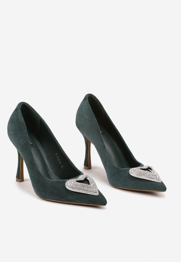 Renee - Zielone Szpilki Ozdobione Cyrkoniową Aplikacją Komisa. Kolor: zielony. Wzór: aplikacja. Obcas: na szpilce. Styl: wizytowy