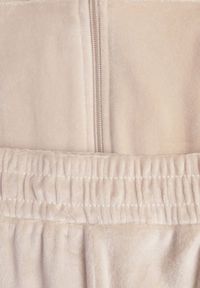 Renee - Jasnobeżowy Welurowy Komplet Dresowy z Bluzą i Szerokimi Spodniami Anelivs. Kolor: beżowy. Materiał: welur, dresówka #7