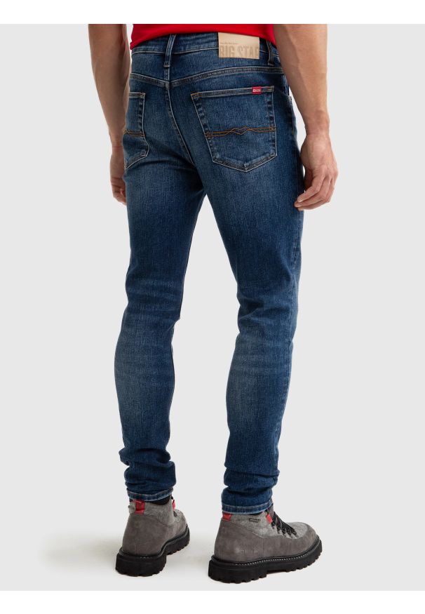 Big-Star - Jeansy męskie granatowe Deric High Waist 526. Okazja: na co dzień. Stan: podwyższony. Kolor: niebieski. Styl: klasyczny, casual, elegancki