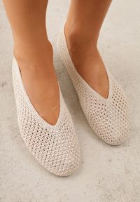 Renee - Beżowe Balerinki VICES z Plecioną Cholewką Mahala. Okazja: na co dzień. Kolor: beżowy. Szerokość cholewki: normalna. Styl: boho, casual, elegancki #3