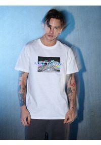 4f - 4F T-shirt regular z nadrukiem męski - biały XL. Okazja: na co dzień. Kolor: biały. Materiał: materiał. Wzór: nadruk. Styl: casual, sportowy #2