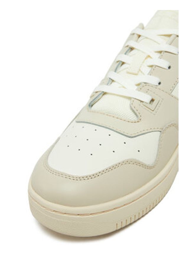 Tommy Jeans Sneakersy Tjm Retro Basket Ess EM0EM01395 Écru. Materiał: skóra