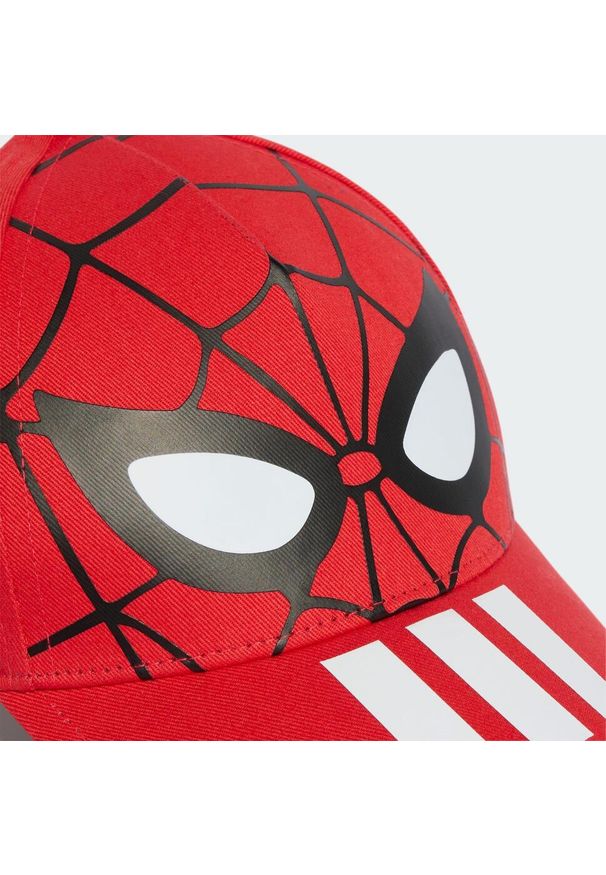 Adidas - Czapka dziecięca adidas Marvel Spider Man. Kolor: czerwony. Wzór: motyw z bajki. Styl: młodzieżowy