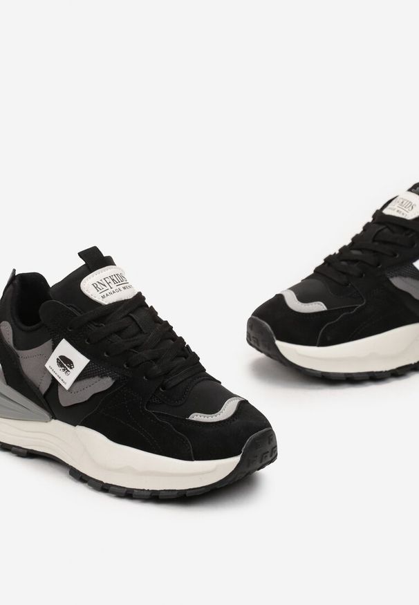 Born2be - Czarno-Szare Sneakersy na Grubej Podeszwie Makella. Okazja: na co dzień. Kolor: czarny