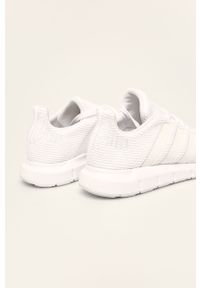 adidas Originals - Buty dziecięce Swift Run. Zapięcie: sznurówki. Kolor: biały. Materiał: syntetyk, materiał, guma. Szerokość cholewki: normalna. Sport: bieganie #3