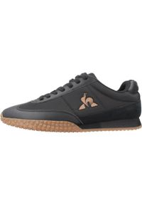 Le Coq Sportif - Obuwie sportowe Mężczyzna LE COQ SPORTIF VELOCE. Kolor: czarny. Materiał: tkanina, skóra