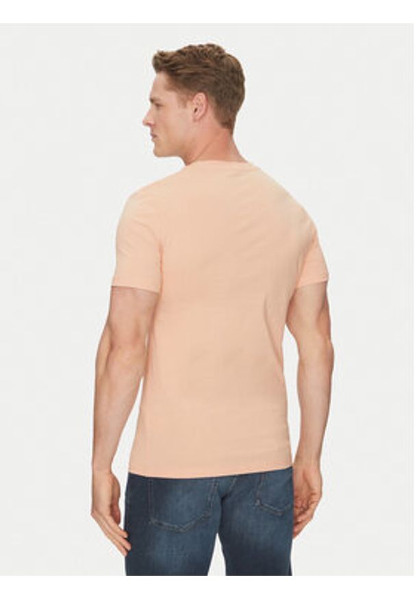 Guess T-Shirt M2YI72 I3Z14 Pomarańczowy Regular Fit. Kolor: pomarańczowy. Materiał: bawełna