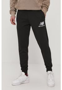 New Balance Spodnie MP03558BK męskie kolor czarny gładkie. Kolor: czarny. Wzór: gładki #1
