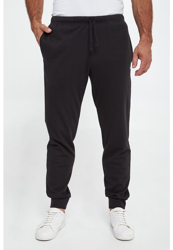 Emporio Armani Underwear - Dres męski EMPORIO ARMANI UNDERWEAR. Materiał: dresówka