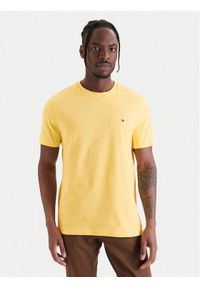 TOMMY HILFIGER - Tommy Hilfiger T-Shirt Ess Seasonal MW0MW39995 Żółty Regular Fit. Kolor: żółty. Materiał: bawełna #1