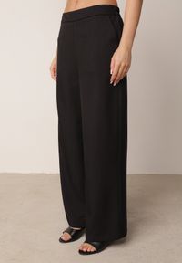 Born2be - Czarny Komplet Garniturowy z Bawełną Spodnie i Kamizelka z Paskiem z Klamrą Danacine. Kolor: czarny. Materiał: bawełna #5