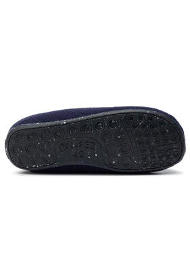 Camper Kapcie Wabi 18811-069 Granatowy. Kolor: niebieski. Materiał: materiał