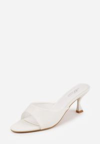 Renee - Białe Klapki Peep Toe na Niskiej Szpilce Carinatia. Okazja: na co dzień. Nosek buta: otwarty. Kolor: biały. Materiał: jeans. Styl: casual, elegancki #9