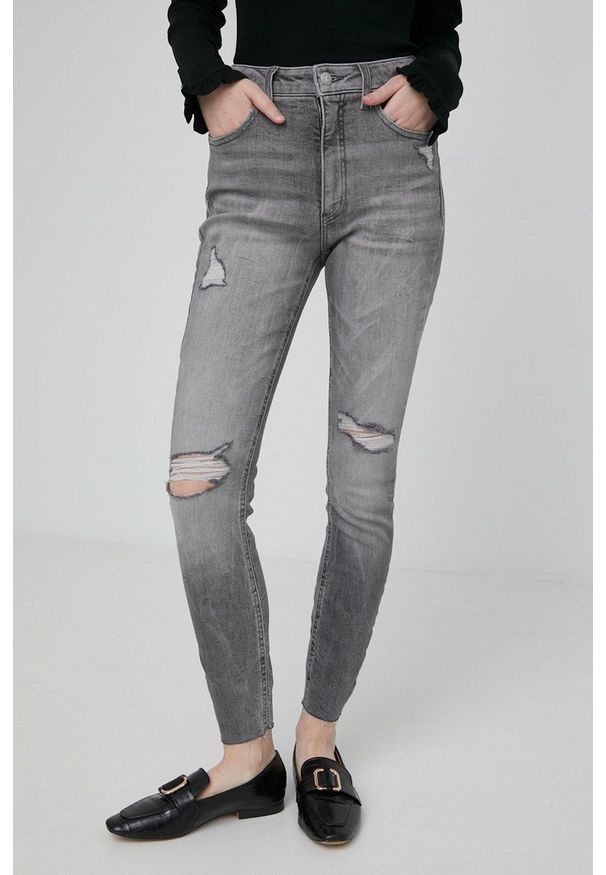 Calvin Klein Jeans jeansy damskie high waist. Stan: podwyższony. Kolor: szary