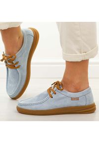 Niebieskie skórzane mokasyny damskie Vinceza 95391. Okazja: na spacer, na co dzień. Nosek buta: okrągły. Zapięcie: sznurówki. Kolor: niebieski. Materiał: zamsz, skóra. Szerokość cholewki: normalna. Sezon: wiosna, jesień, lato. Styl: casual, elegancki, klasyczny #1