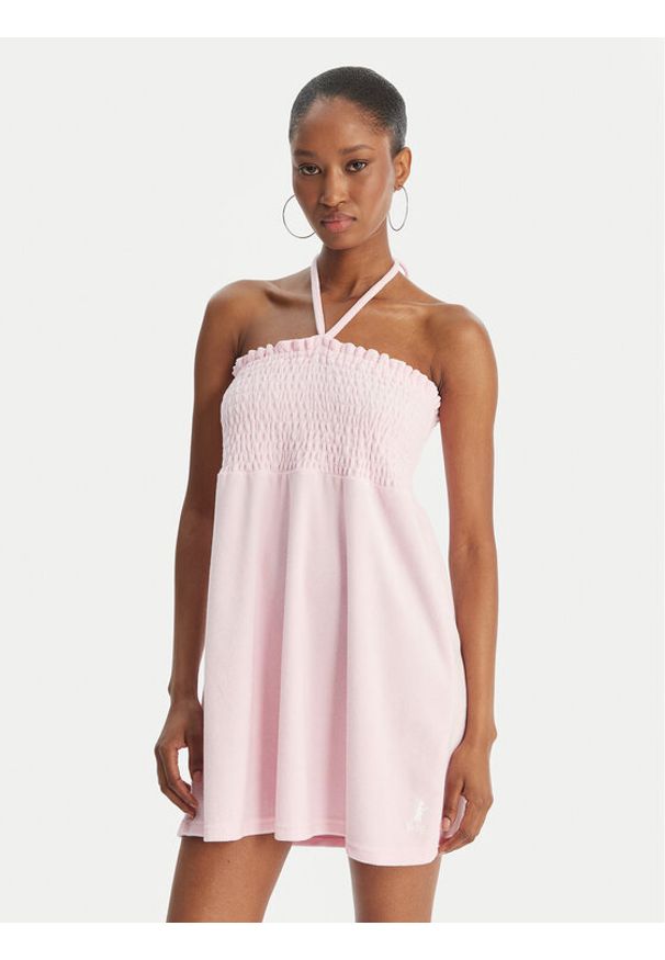 Juicy Couture Sukienka letnia Smocked Terry JCGED126007 Różowy Regular Fit. Kolor: różowy. Materiał: bawełna. Sezon: lato