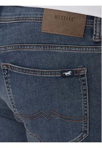 Mustang Szorty jeansowe Chicago 1014891 Granatowy Regular Fit. Kolor: niebieski. Materiał: bawełna #3