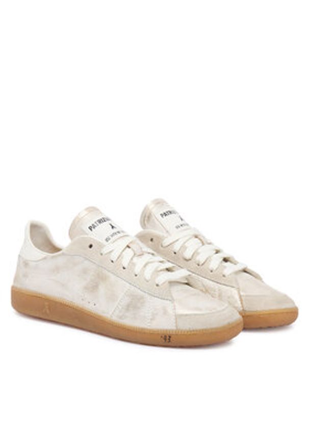 Patrizia Pepe Sneakersy 2Z0065/L168-FG46 Złoty. Kolor: złoty. Materiał: skóra