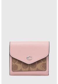 Coach portfel skórzany damski kolor różowy. Kolor: różowy. Materiał: skóra #1
