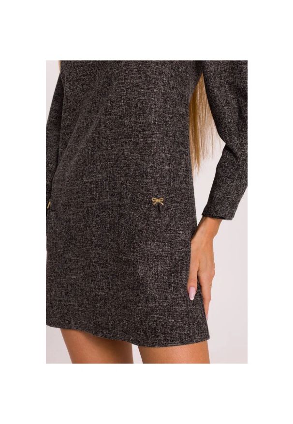 MOE - Elegancka sukienka tweedowa trapezowa mini czarna. Kolor: szary, różowy, czarny. Typ sukienki: trapezowe. Styl: elegancki. Długość: mini