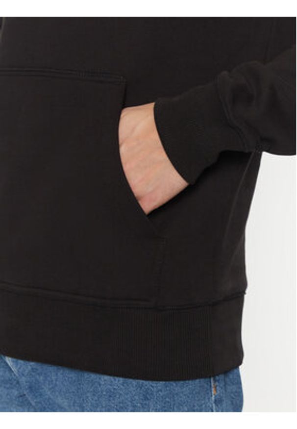Calvin Klein Jeans Bluza Woven Label Hoodie J30J327113 Czarny Regular Fit. Kolor: czarny. Materiał: bawełna