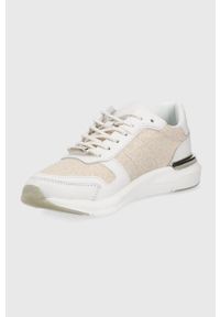 Calvin Klein sneakersy kolor beżowy. Nosek buta: okrągły. Zapięcie: sznurówki. Kolor: beżowy. Materiał: guma. Obcas: na obcasie. Wysokość obcasa: niski #2