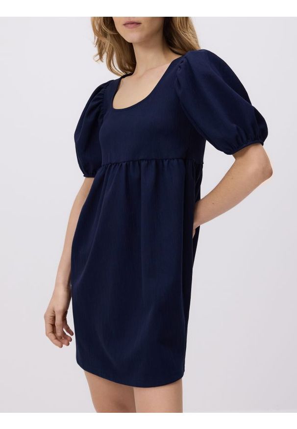 Reserved - Gładka sukienka mini - granatowy. Kolor: niebieski. Materiał: dzianina, bawełna. Wzór: gładki. Długość: mini