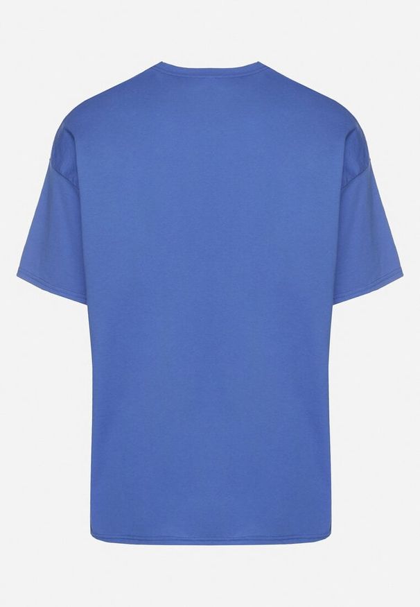 Born2be - Niebieska Koszulka T-shirt z Bawełny Fodarella. Okazja: na co dzień. Kolor: niebieski. Materiał: bawełna. Wzór: aplikacja. Styl: klasyczny, casual, elegancki