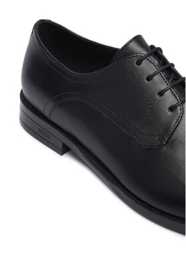 BOSS Półbuty Tayil 50541701 Czarny. Kolor: czarny. Materiał: skóra