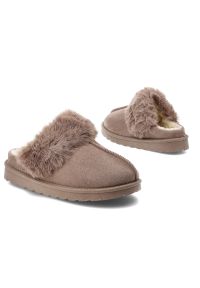 Brązowe Kapcie Vinceza Ciepłe Domowe Obuwie Damskie. Okazja: do domu. Kolor: brązowy. Materiał: materiał. Szerokość cholewki: normalna #5