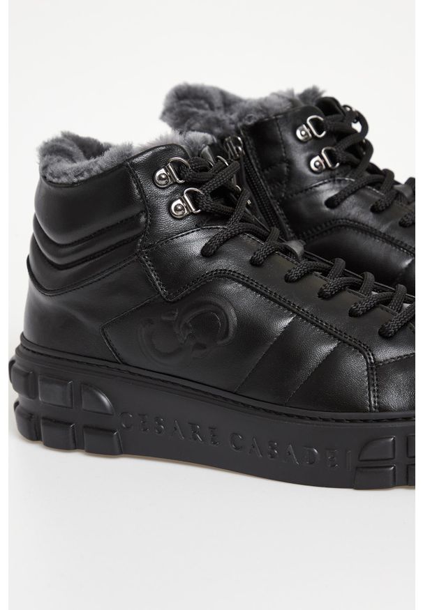 Sneakersy męskie skórzane CESARE CASADEI. Materiał: skóra