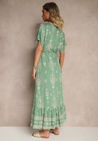 Renee - Zielona Rozkloszowana Sukienka z Falbanką w Print Boho z Wiskozą Tunova. Okazja: na co dzień. Typ kołnierza: dekolt w serek. Kolor: zielony. Materiał: wiskoza. Długość rękawa: długi rękaw. Wzór: nadruk. Styl: boho #3
