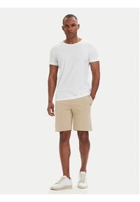 GANT - Gant Szorty sportowe 2009027 Beżowy Regular Fit. Kolor: beżowy. Materiał: bawełna. Styl: sportowy #2