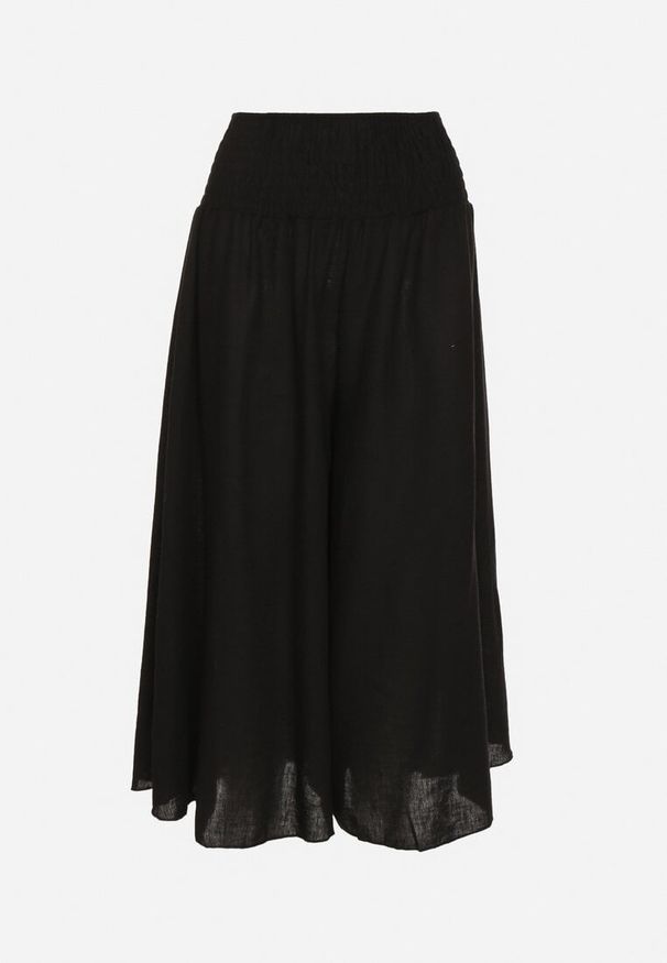 Born2be - Czarne Szerokie Spodnie Typu Kuloty Ozdobione Marszczeniem Fenalida. Okazja: na co dzień. Kolor: czarny. Materiał: jedwab. Wzór: aplikacja. Styl: elegancki, casual