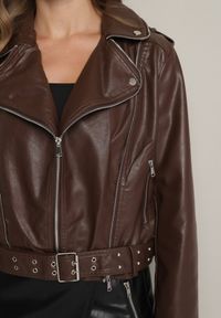 Born2be - Brązowa Kurtka Ramoneska z Paskiem z Klamrą Ralvila. Okazja: na co dzień. Kolor: brązowy. Materiał: materiał, wiskoza, jeans. Długość rękawa: długi rękaw. Długość: długie. Styl: casual, rockowy, elegancki #5