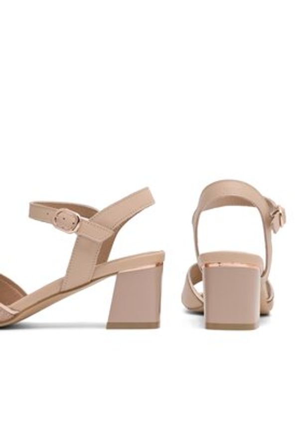 Lasocki Sandały CEO-SWILK WYL3454-1Z Beżowy. Kolor: beżowy. Materiał: skóra