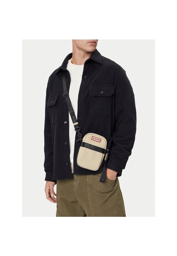 Saszetka Hunter. Kolor: beżowy