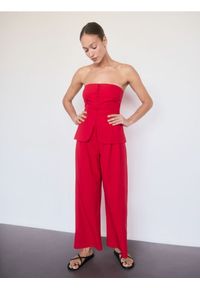 Reserved - Spodnie z wiskozą - czerwony. Kolor: czerwony. Materiał: wiskoza