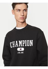 Champion Bluza 220431 Czarny Regular Fit. Kolor: czarny. Materiał: bawełna