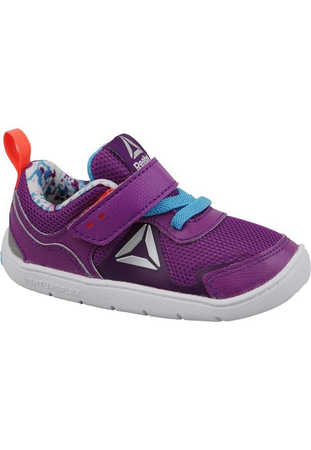Buty Reebok Ventureflex Stride 5.0 Jr BD3696 czerwone fioletowe. Okazja: na co dzień. Zapięcie: rzepy. Kolor: wielokolorowy, fioletowy, czerwony. Materiał: materiał. Szerokość cholewki: normalna