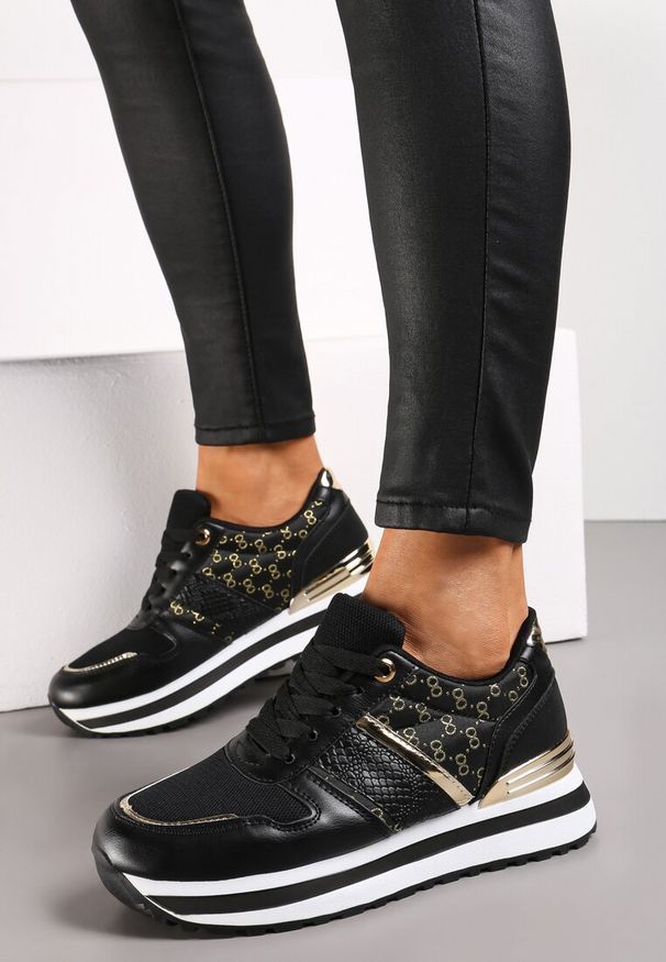 Renee - Czarne Sneakersy na Podeszwie z Pianki ze Sznurowaniem i Błyszczącymi Detalami Weline. Okazja: na co dzień. Kolor: czarny
