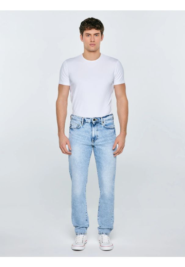 Big-Star - Jeansy męskie jasnoniebieskie Harper 173. Stan: podwyższony. Kolor: niebieski. Sezon: lato. Styl: retro, vintage