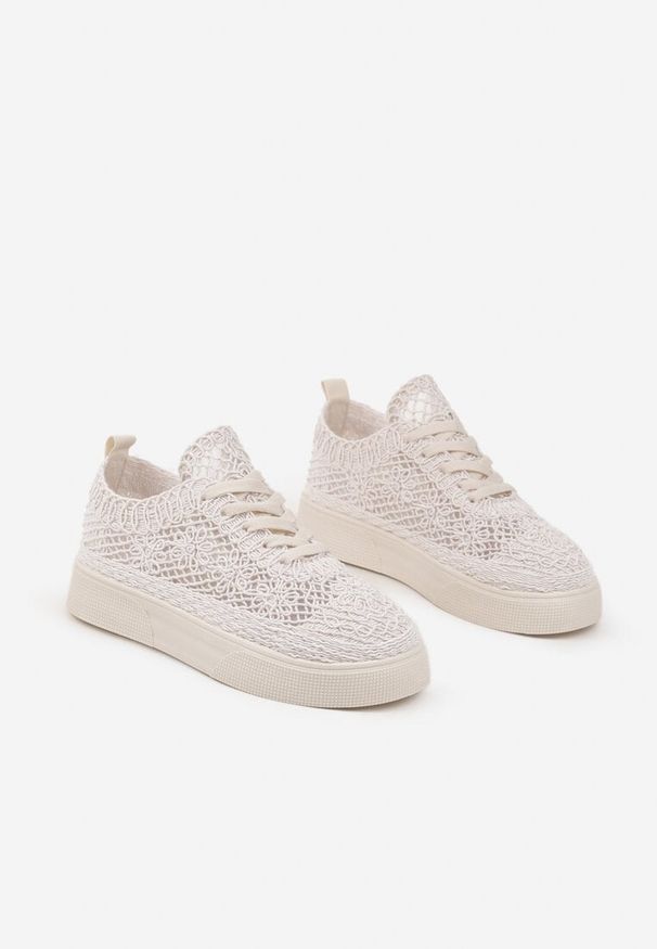 Born2be - Beżowe Koronkowe Sneakersy na Niskiej Platformie Nanalisea. Okazja: na co dzień. Kolor: beżowy. Materiał: koronka. Obcas: na platformie
