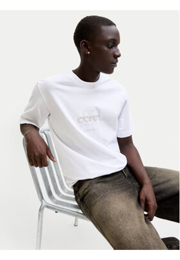 Jack & Jones T-Shirt Club 12289868 Biały Relaxed Fit. Kolor: biały. Materiał: bawełna