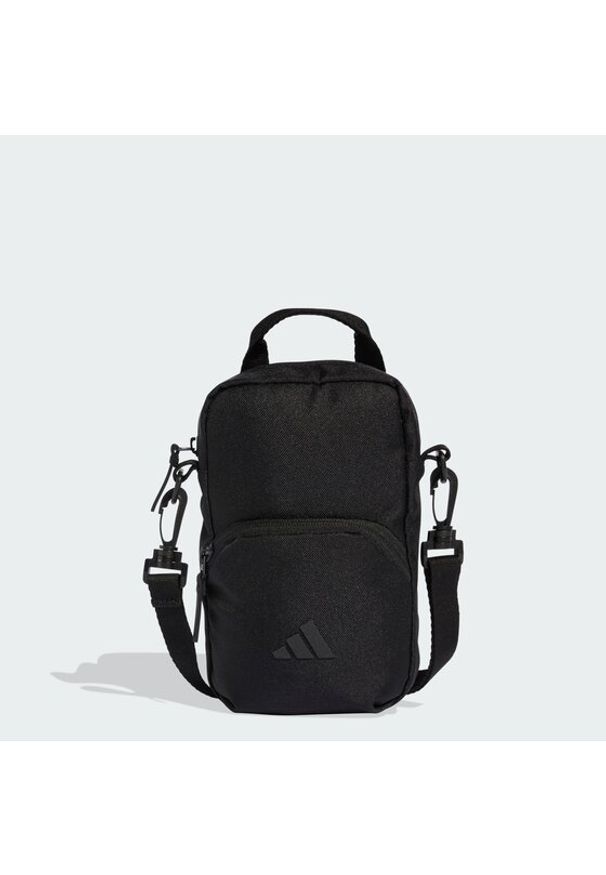 Adidas - adidas Saszetka JZ0156 Czarny. Kolor: czarny. Materiał: materiał